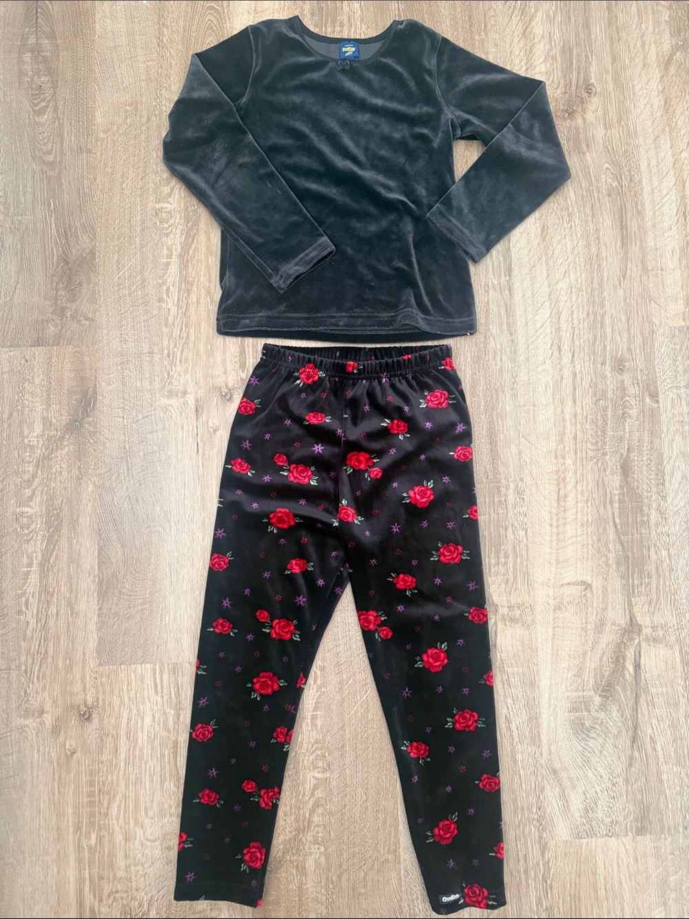 OshKosh B'gosh Girls Black Velvet Top with Black Rose-Print Leggings Set